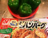 冷凍ハンバーグとピーマンの中華風炒め作り方2写真