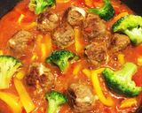 フライパン１つで肉団子チーズトマト煮込み作り方5写真