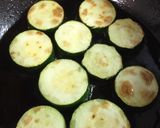 オススメ☆肉味噌ズッキーニ☆前菜にも♡作り方1写真