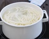 冷やし麺弁当に　冷しゃぶサラダうどん作り方1写真