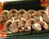 簡単！鴨ロースとししとうの塩レモン炒め作り方1写真