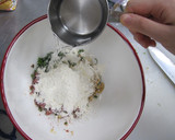 混ぜて焼くだけ！コンビーフおやき作り方2写真