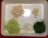 お野菜がぎっしり❗️手羽先餃子作り方4写真
