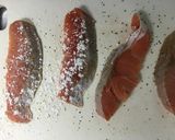 ケチャップ＆中濃ソースのタレ掛け鮭ソテー作り方1写真