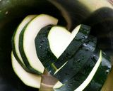 梅と生姜の隠し味♡茄子&夏野菜の煮びたし作り方1写真