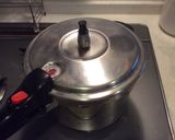 お肉じゃがいも無し。ゴロゴロ人参カレー。作り方6写真