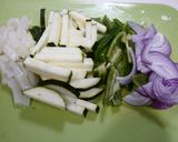 簡単！イカとズッキーニの中華炒め作り方1写真