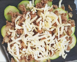 ズッキーニのレンチン肉味噌チーズ♥作り方3写真