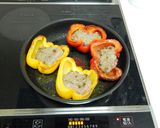 肉詰めパプリカの蒸し焼き作り方2写真