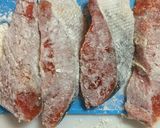 塩鮭で外はカリッと中はジューシー焼き!作り方1写真