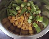 オクラとなめこ豆腐の爆弾丼作り方1写真