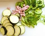 ゴーヤとナスの味噌炒め作り方1写真