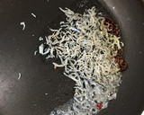 【 簡単もう一品 】水菜とじゃこの塩炒め作り方2写真