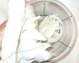 バジル玉ねぎの簡単卵黄ドレッシングサラダ作り方3写真