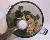 ジェノベーゼソースと胡桃のトースト朝食に作り方4写真