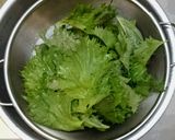 夏の風味、しその胡麻和え作り方1写真