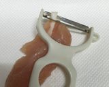 簡単！早い！ササミのスジとり作り方1写真