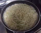 ワンポッドで簡単に☆ピリ辛もやしラーメン作り方4写真