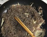 糸こんにゃく・ごぼう・シーチキンの炒め物作り方4写真