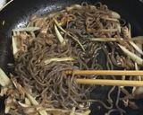 糸こんにゃく・ごぼう・シーチキンの炒め物作り方6写真