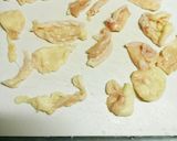 捨てるのはもったいない⭐鶏皮Chips⭐作り方1写真