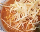 もやしで更に美味し☆北海道すみれラーメン作り方5写真