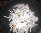 豚肉としめじのとろろかけ作り方2写真