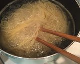 お吸い物で簡単！豚肉の松茸風味パスタ作り方2写真