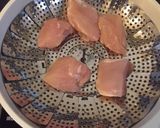 糖質0麺の蒸し鶏、味噌タレ冷麺作り方1写真