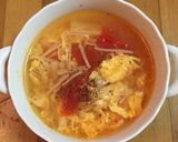 トマトと卵とエノキのスープ作り方6写真
