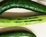 育ちすぎきゅうりの味噌汁作り方1写真
