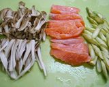 簡単！鮭とアスパラのクリーム炒め作り方1写真