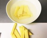 ブロッコリーの茎でたっぷり野菜炒め☆作り方1写真