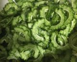 ゴーヤと鯖水煮缶のマヨ和えサラダ♪作り方1写真