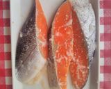 シャキシャキ野菜たっぷり！鮭の南蛮漬け作り方1写真