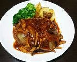 付け合わせも簡単♡きのこ煮込みハンバーグ作り方13写真