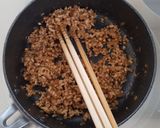 生姜焼きのタレで！鶏そぼろ作り方2写真