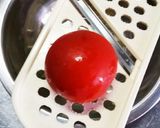 ミキサー不要！甘酸っぱいトマトジュース♥作り方2写真
