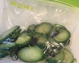 すぐ出来！きゅうりと塩昆布の即席漬け作り方1写真