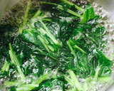 簡単★甘めのほうれん草のツナごま和え♬作り方3写真