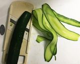 きゅうりとスモークサーモンのロールサラダ作り方1写真