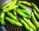 シンプルに☆ししとう炒め☆作り方1写真