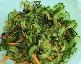薄っすら苦味が疲れに沁みるゴーヤの和え物作り方3写真