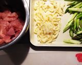 鶏胸肉&アスパラチーズの揚げ餃子☆作り方1写真