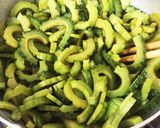 蜂蜜で円やかなゴーヤの佃煮作り方4写真