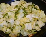 簡単！豚キャベツのカレー炒め作り方3写真