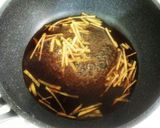 残ったお刺身(鮪や鰹)で一品☆生姜煮作り方1写真