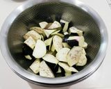 簡単❤ナスとししとうのさっぱり炒め物♪作り方1写真