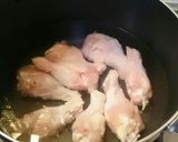 鶏手羽元と大根の塩煮込み☆作り方1写真