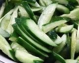 干しきうりと牛肉の炒め物作り方1写真
